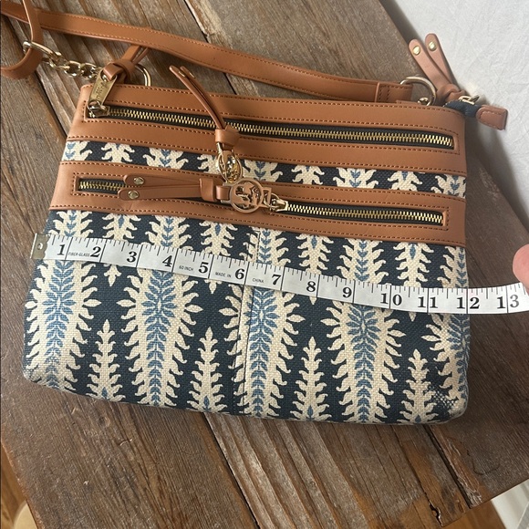 Spartina 449 Tan and Navy Crossbody Bag - Picture 9 of 9